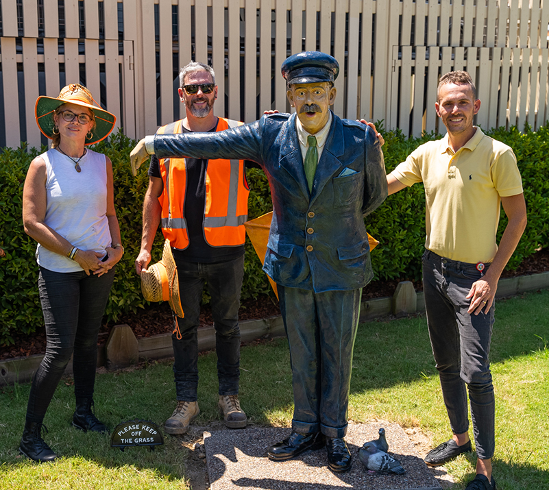 Keep off the grass ... Jane Estelle Bailey and Mark Snell from Lavaworx Art Studio introduce Fred the Park Keeper to Councillor Daniel Sanderson.